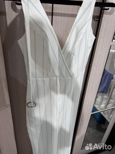 Комбинезон женский с широкими брюками