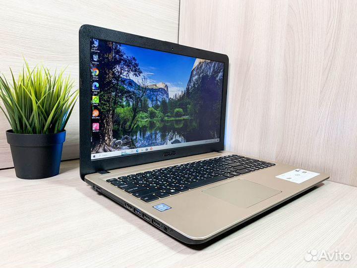 Ноутбук Asus Vivobook Intel 4 ядра/SSD