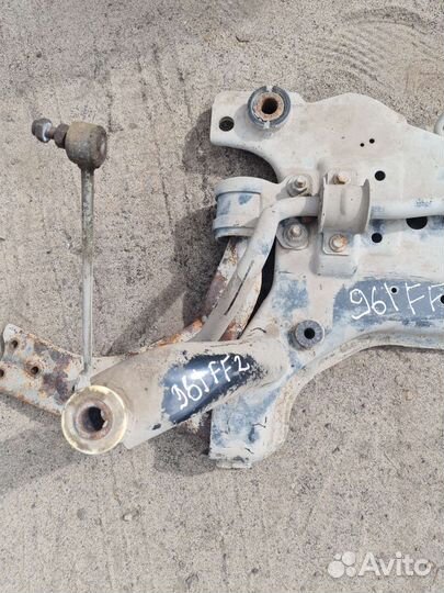 Балка подмоторная Ford Focus 2