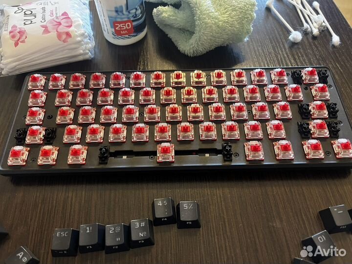 Игровая механическая клавиатура hyperx