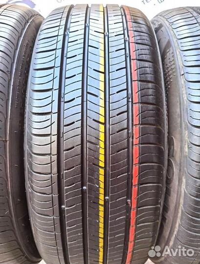 Kumho Solus TA31 215/50 R17 95V