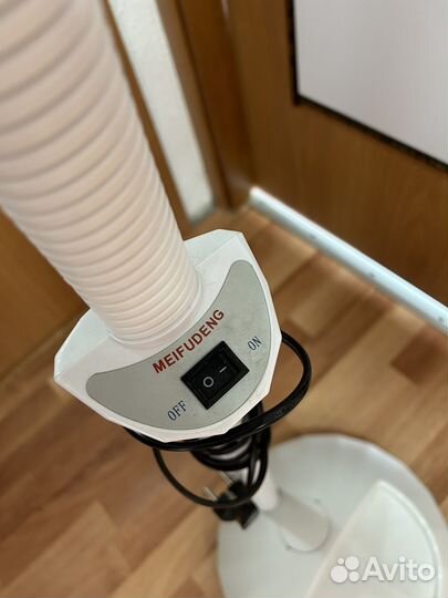 Лампа для наращивания ресниц напольная