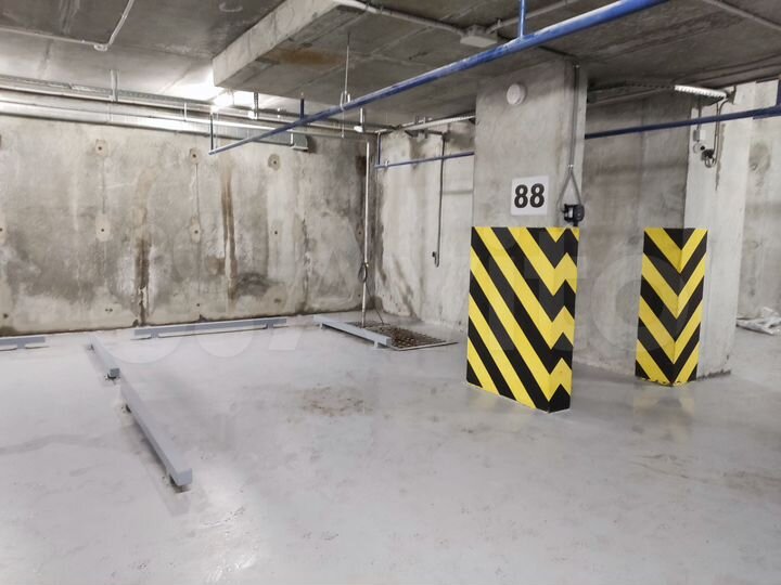 Машиноместо, 16 м²