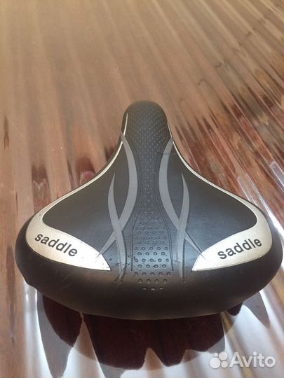 Седло для велосипеда новое