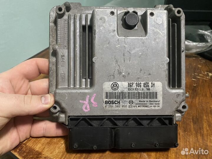 Блок управления двигателем passat b6