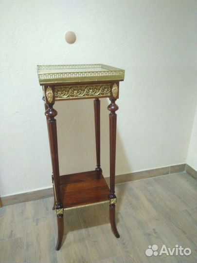 Антиквариат музейного уровня консоль бронза