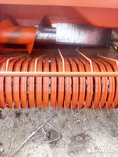 Пресс-подборщик Sipma Z224/1, 1995