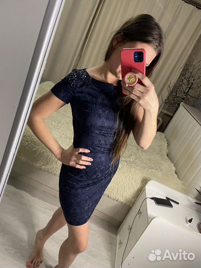 Платье вечернее