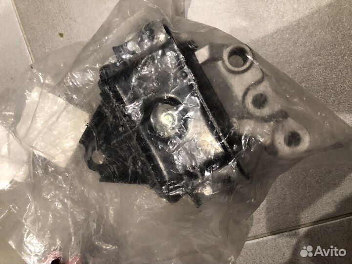 Подушка двигателя outlander 1091а211