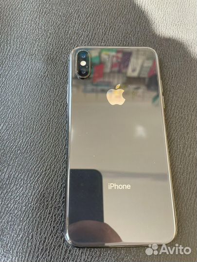 iPhone X, 64 ГБ