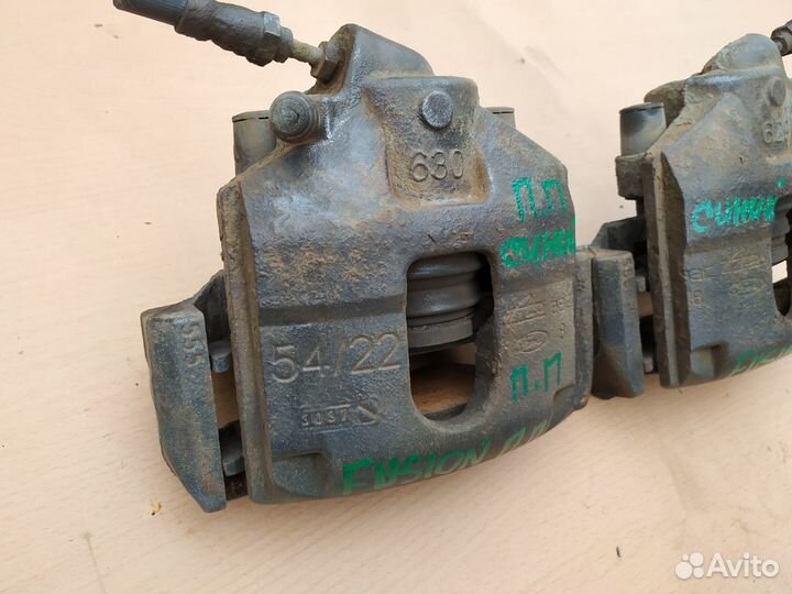 Ford Fusion Суппорт тормозной передний