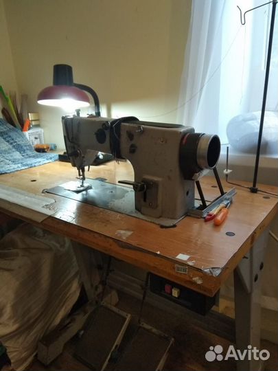 Швейная машина промышленная