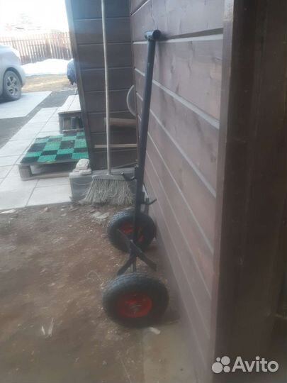 Тележка для перевозки пивных кег