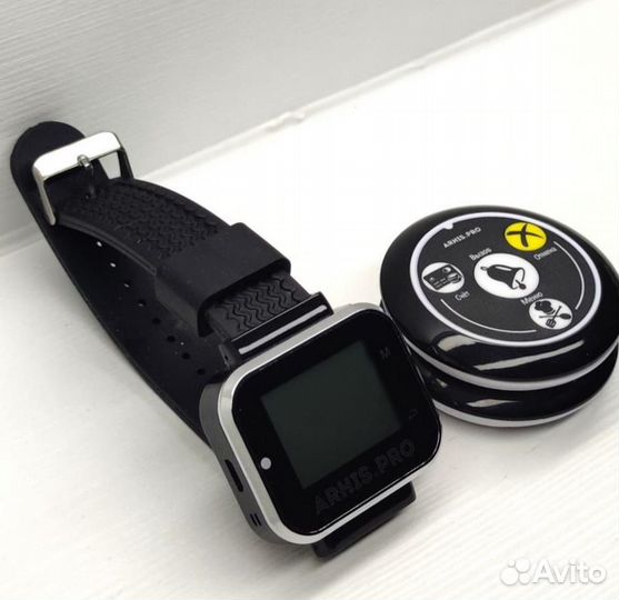 Кнопка вызова официанта модель Смайл и часы