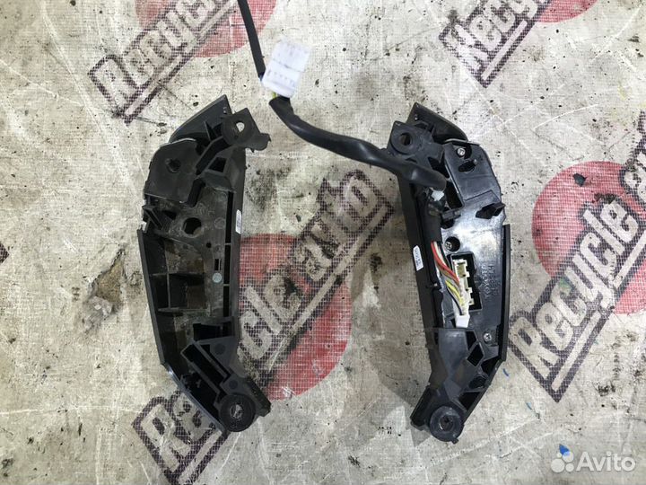 Кнопки на руль toyota vellfire ANH20W
