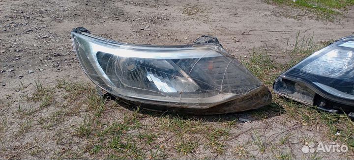 Фара KIA RIO III