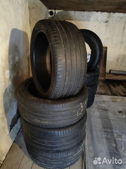 Pirelli P Zero 275/40 R21 и 315/35 R21 111Z