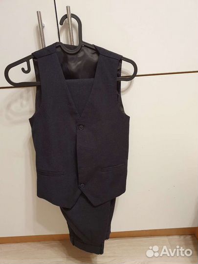 Школьные брюки и жилетка