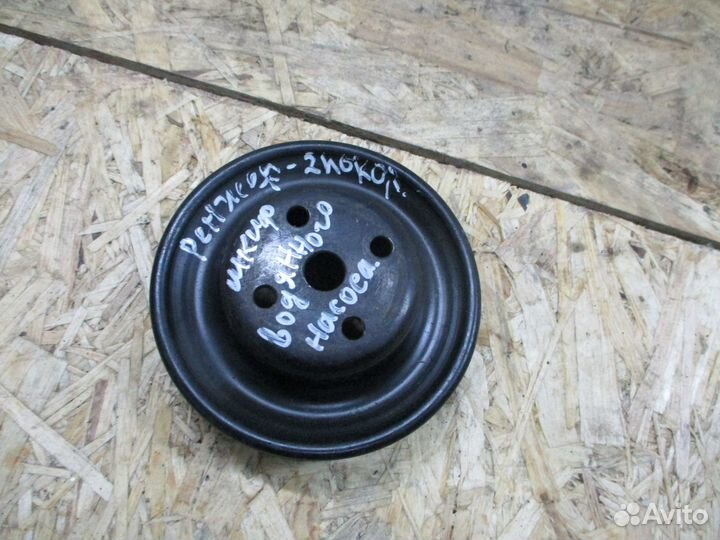 Шкив водяного насоса Форд Рейнджер 2