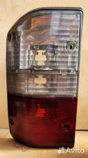 Фонарь левый Nissan Patrol Y60