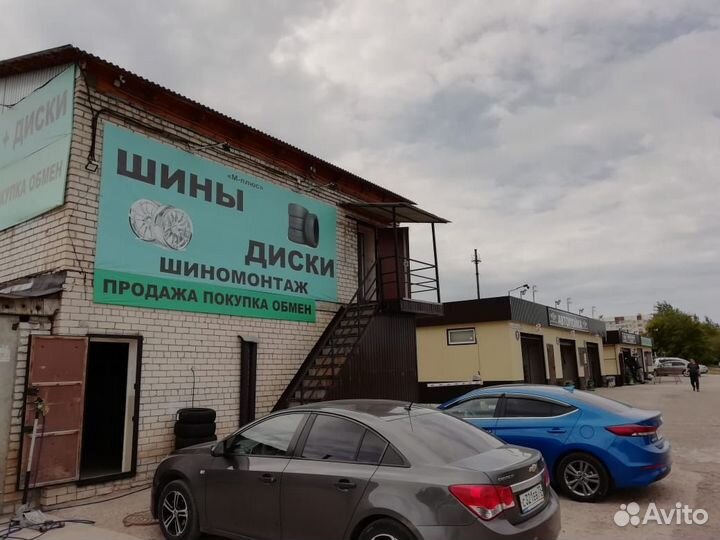 Yokohama Advan Sport V103 275/45 R20