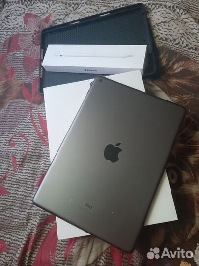 iPad 8 поколения 32gb