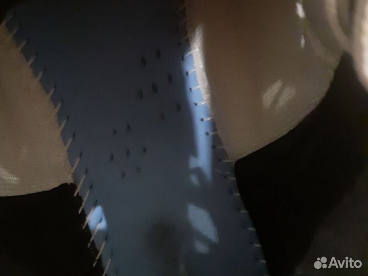 Валейбольные кросовки asics