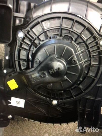 Блок управления Kia Stinger 3.3