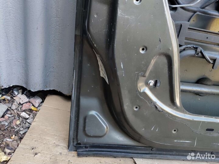 Дверь передния левая на Opel Sintra