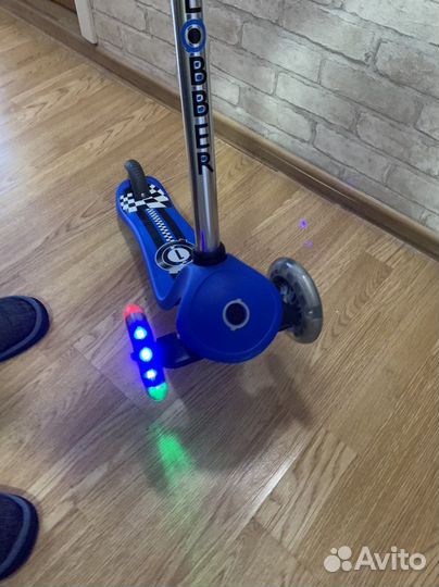 Новый Самокат трехколесный детский
