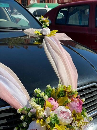 Украшение на свадебную машину