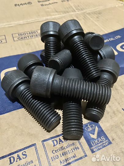 Болт гидромолота Fine P11020200550 М20xP2.5x55L