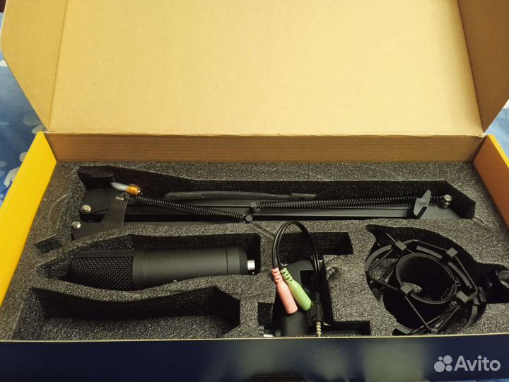 Микрофон профессиональный