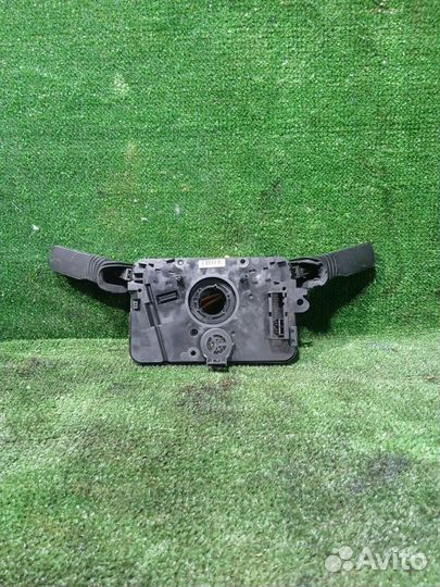 Переключатель подрулевой Opel Astra