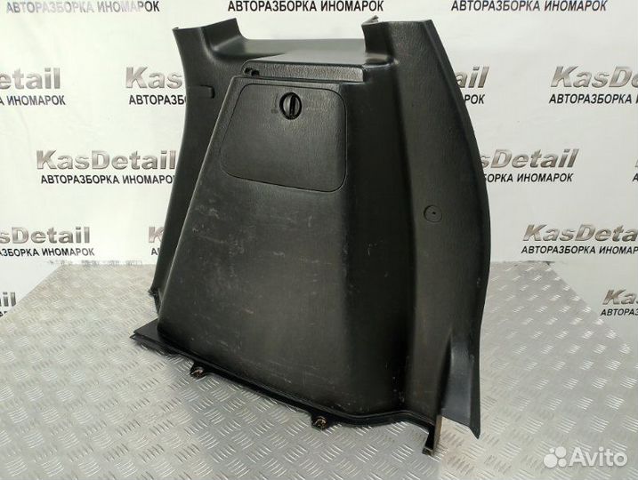 Обшивка багажника правая Hyundai Matrix D3EA 2001