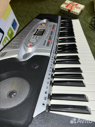 Синтезатор