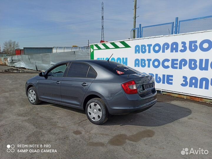 Трос стояночного тормоза Skoda Rapid 6RU609721F От