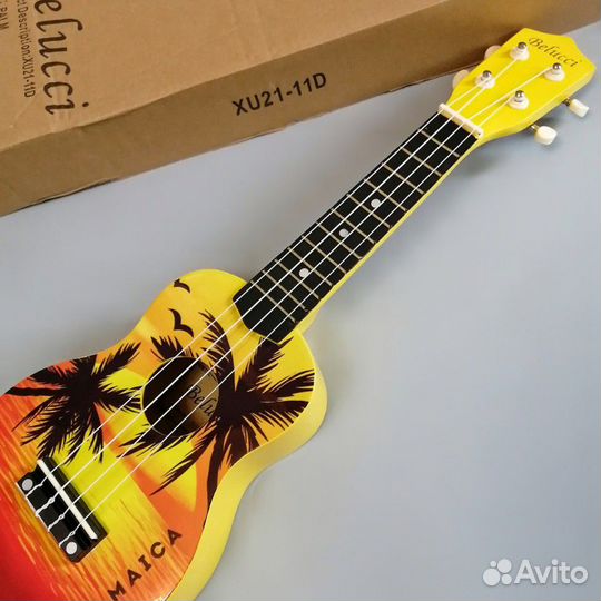 Укулеле новая в коробке