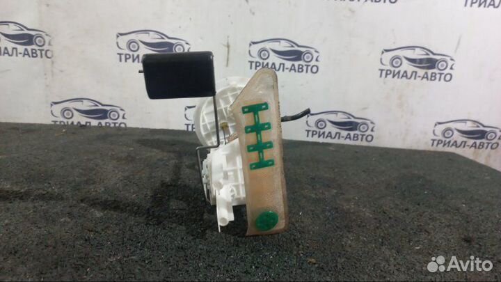 Датчик уровня топлива Kia Sorento XM 2.2L diesel