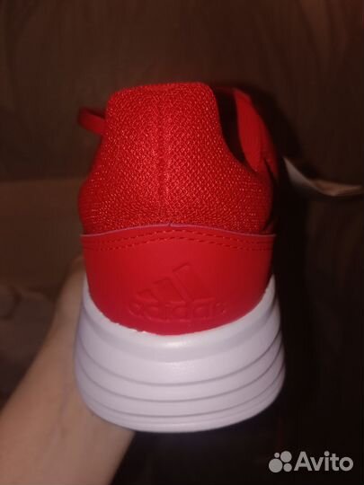 Кроссовки adidas