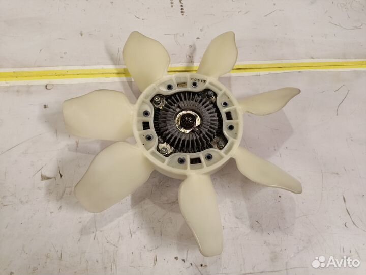 Виско муфта Toyota Fortuner 2 Hilux 8