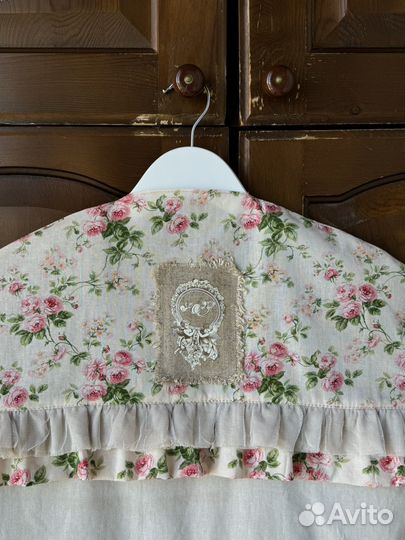 Чехол на одежду