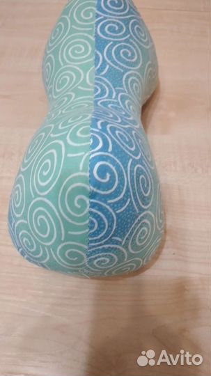 Подушка косточка под шею