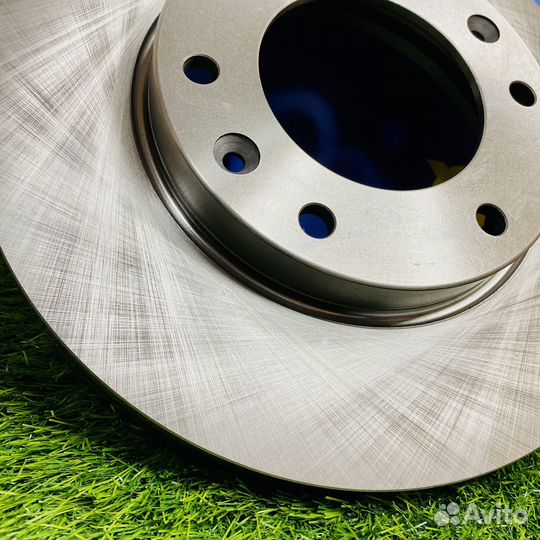 Диск тормозной hyundai H-1 starex 06