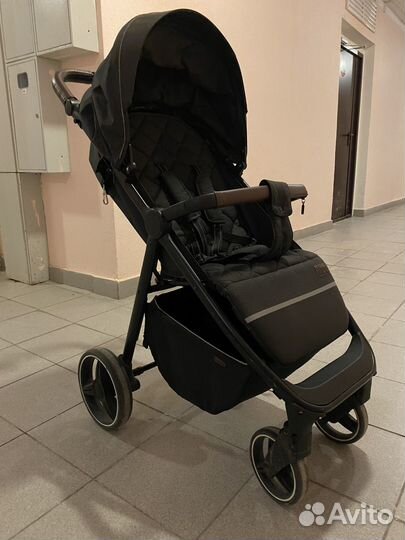 Прогулочная коляска carrello bravo
