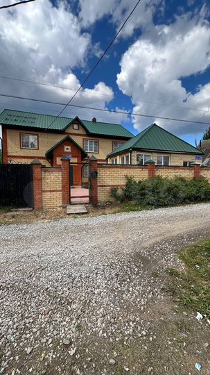 Дом 250 м² на участке 7 сот.