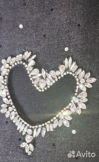 Джинсы турция 29 размер в стразахи камнях черные