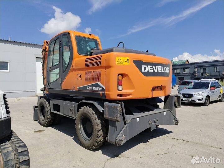 Колёсный экскаватор Develon DX150W-7B, 2024