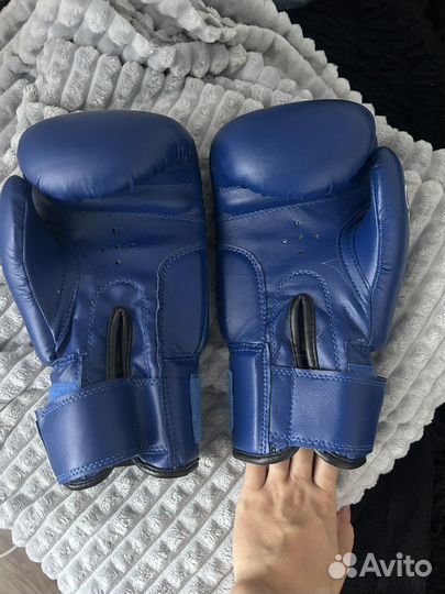 Боксерские перчатки 12 oz