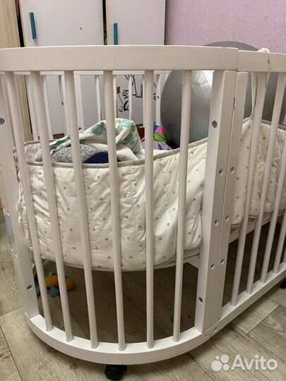 Детская кровать для новорождённых